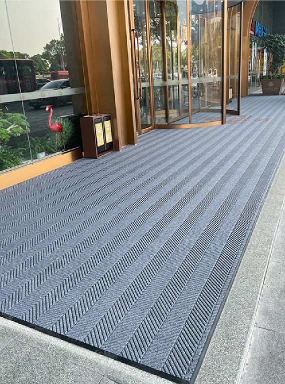 Thảm trải sàn Quang Linh