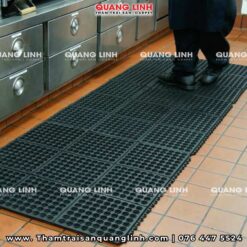 Thảm cao su chống trượt cho nhà bếp khu sản xuất QL90