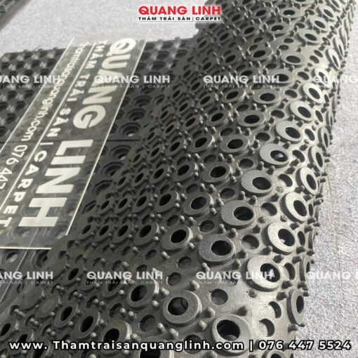 Thảm cao su chống trượt cho nhà bếp khu sản xuất QL90