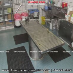 Thảm cao su đa năng mã QL140 chịu lực, chịu dầu cho nhà bếp, khu vệ sinh, nhà hàng, khu sản xuất